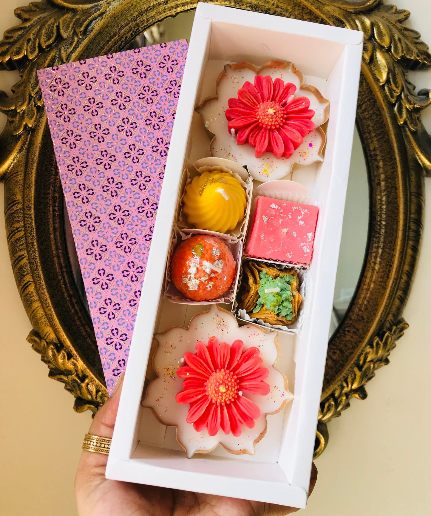 Festive Phool & Mithaas Box