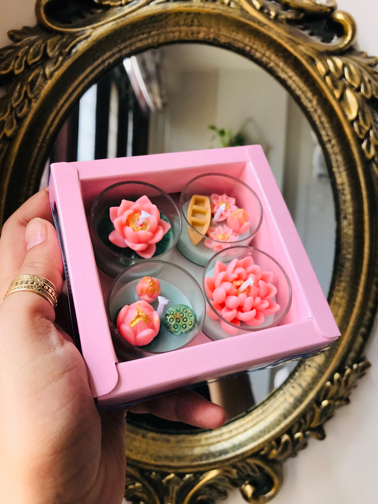 Mini Lotus Pond Tealights Set
