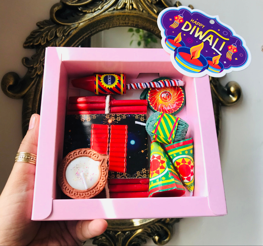 Patake Candle Hamper